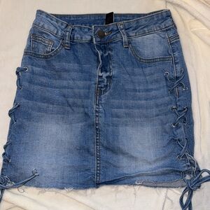 Denim skirt